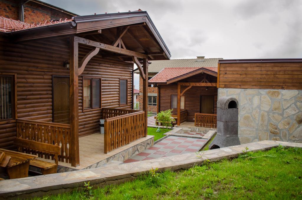 Yoneda Houses Сапарева Баня Стая снимка